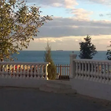 Kvartira S Vidom Na More Apartment Odesa